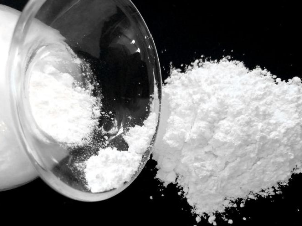 99%含量無(wú)水氯化鎂廠(chǎng)家